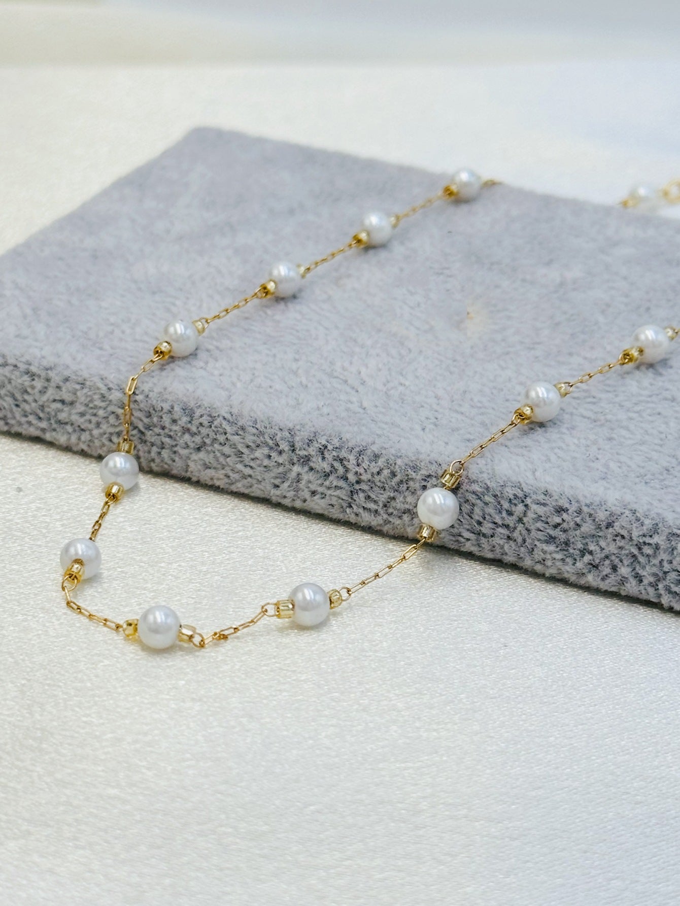 Elegant Pearl Necklace Necklace [Stainless Steel,24K Gold Plated]