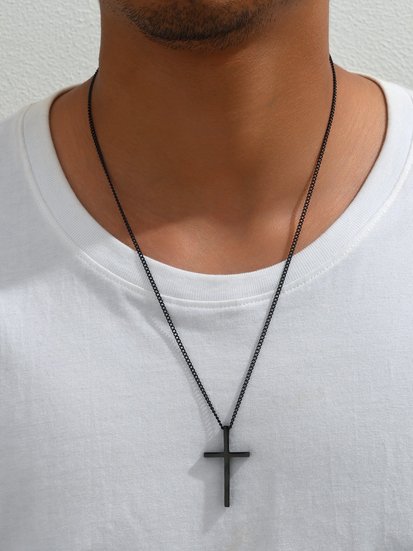 Commute Cross Necklace [304 Stainless Steel]