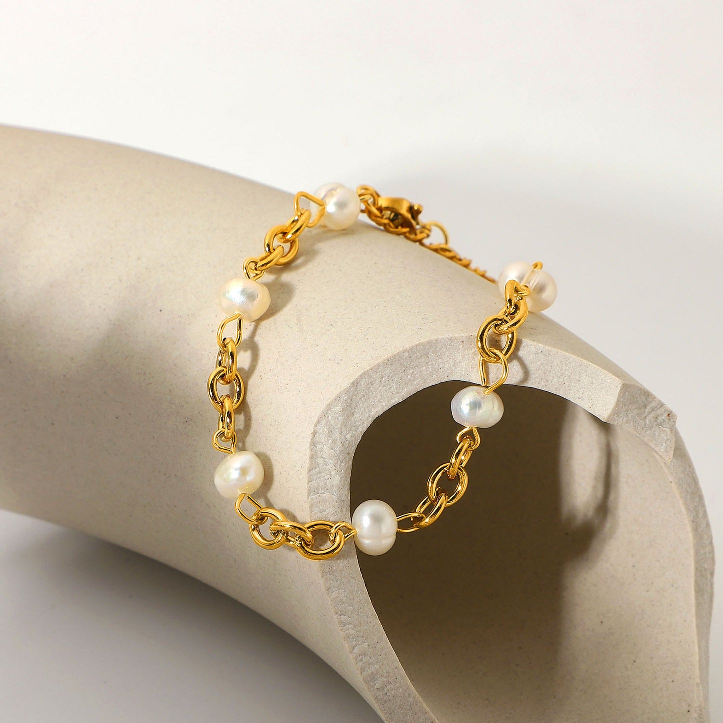 Pearl Cable Chain Bracelet [Stainless Steel]