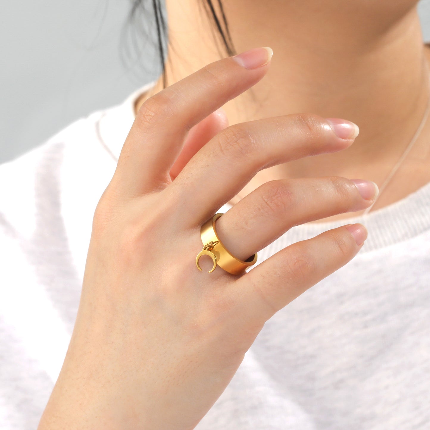 Moon Ring [304 Stainless Steel, 18K Gold Plated]