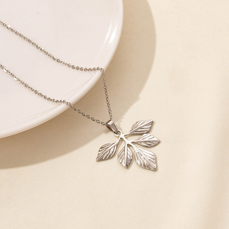 Leaves Pendant Necklace [304 Stainless Steel,18K Gold Plated]