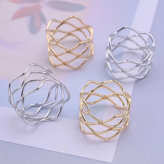 „Criss Cross Hollow Ring“ [304 Nerūdijančio plieno 18k aukso padengtas]