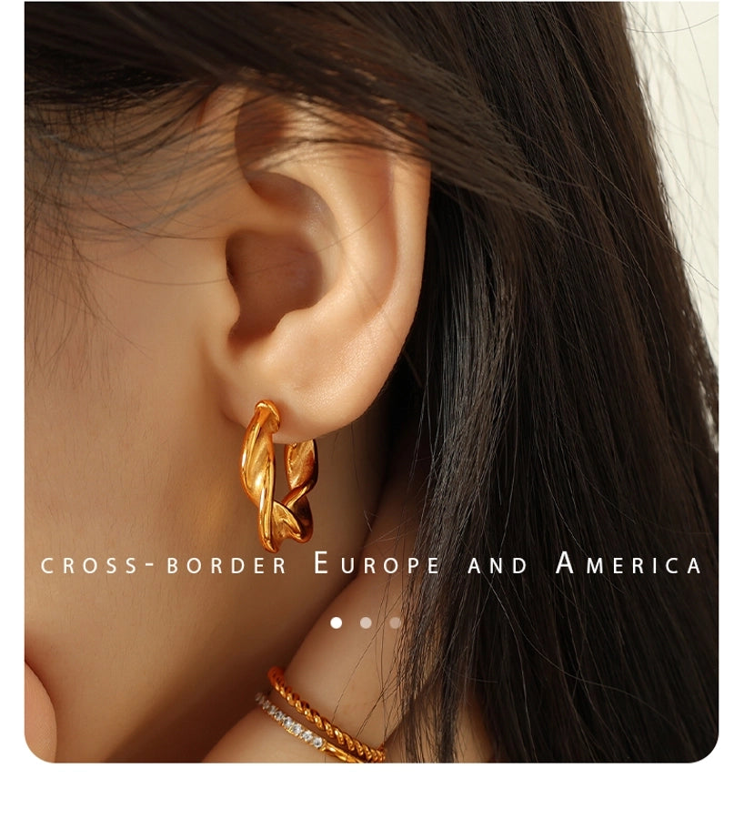 C Shape Twist Earrings [304 Stainless Steel,18K Gold Plated]