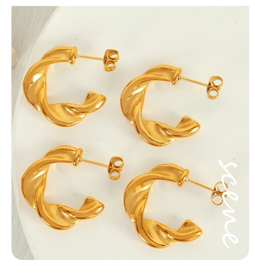 C Shape Twist Earrings [304 Stainless Steel,18K Gold Plated]