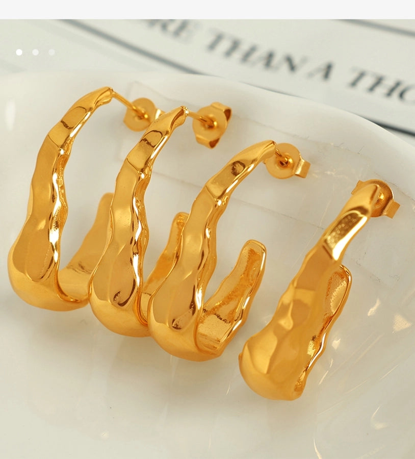 C Shape Solid Color Earrings [304 Stainless Steel,18K Gold Plated]