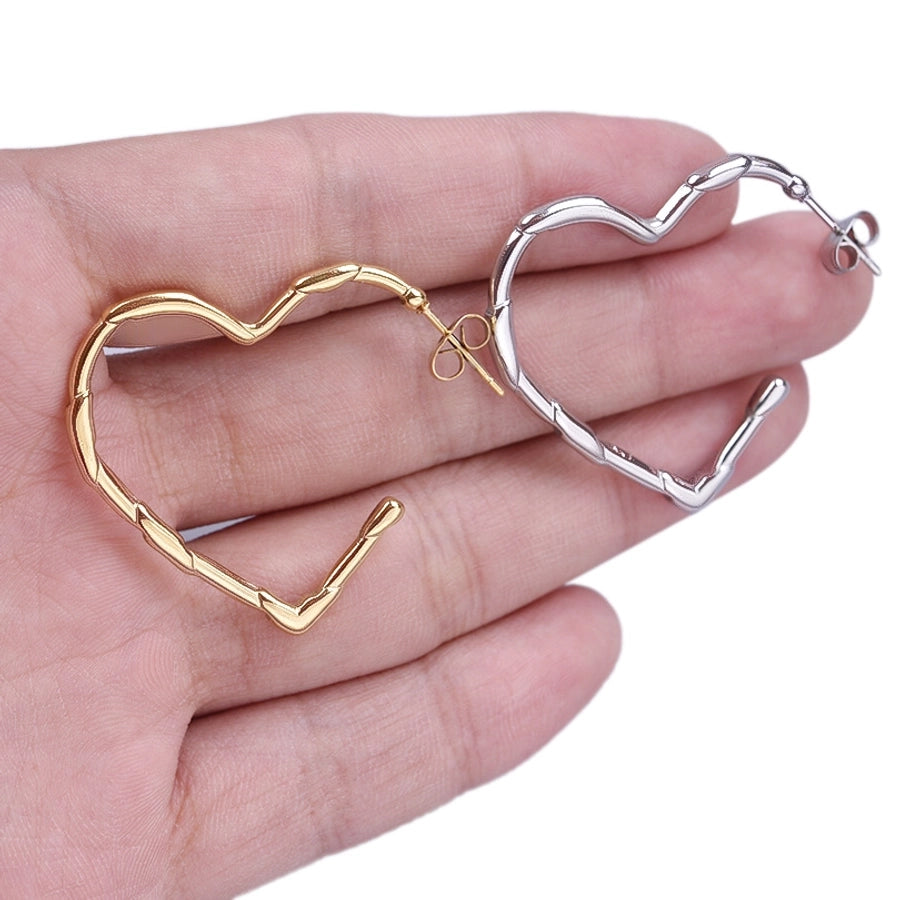 Hollow Heart Shape Hoop Earrings [304 Stainless Steel]