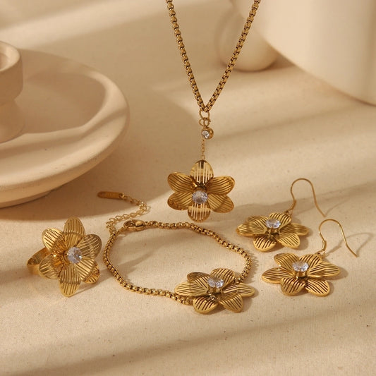 Vintage Style Flower Bracelet/Earrings/Necklace/Ring [304 Stainless Steel, 18K Gold Plated]