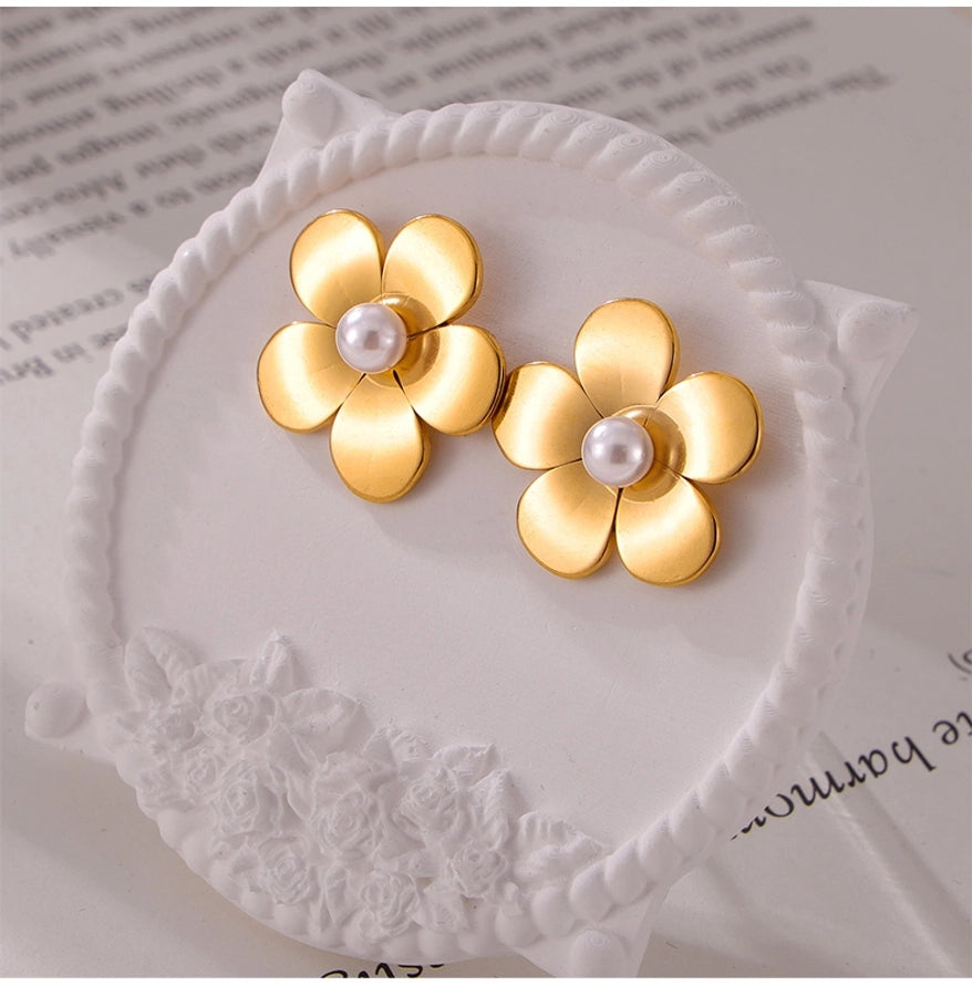 Round Flower Artificial Pearls Earrings [304 Stainless Steel,18K Gold Plated]