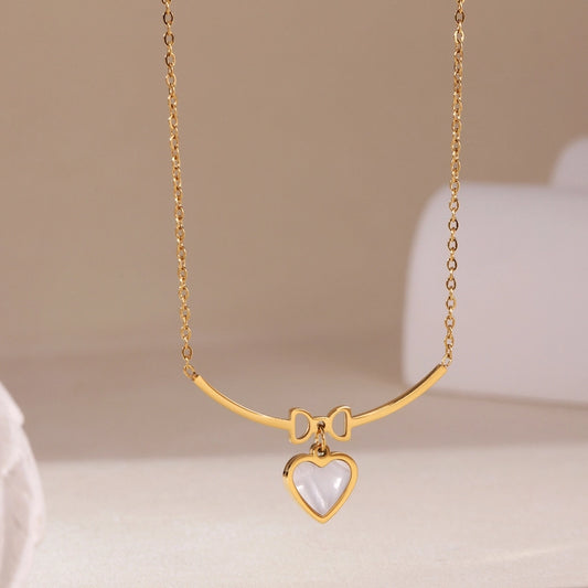 Collar de nudo de proa de la forma del corazón [304 acero inoxidable, 18k de oro chapado]