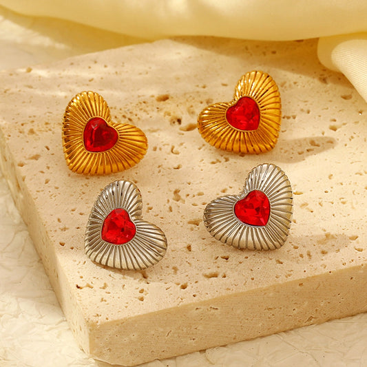 Red Zircon Heart Stud øreringer [304 rustfritt stål]